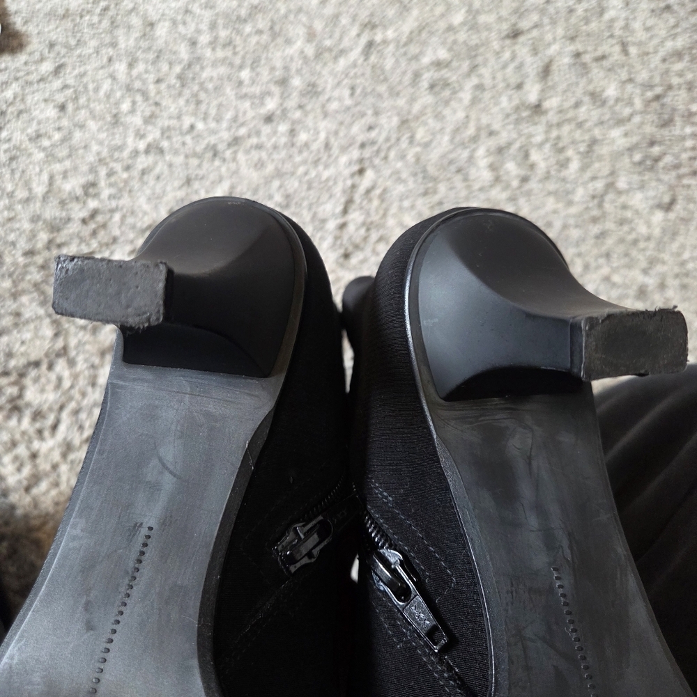 Stuart Weitzman Gore-Tex Black Heeled Boots 7.5 - Picture 12 of 16